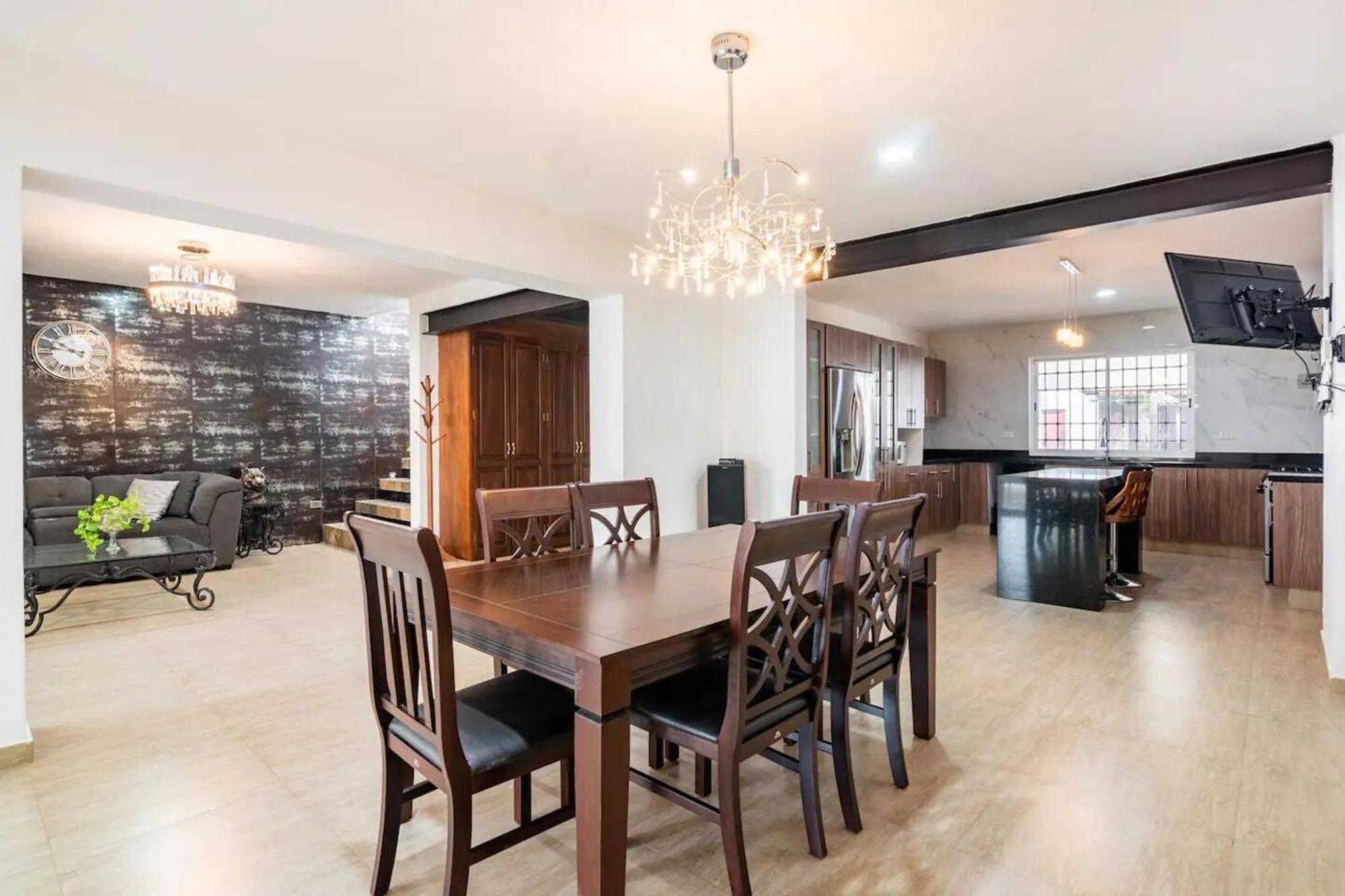 Villa Moderna Con Alberca, Gimnasio Y Cochera Mérida Buitenkant foto